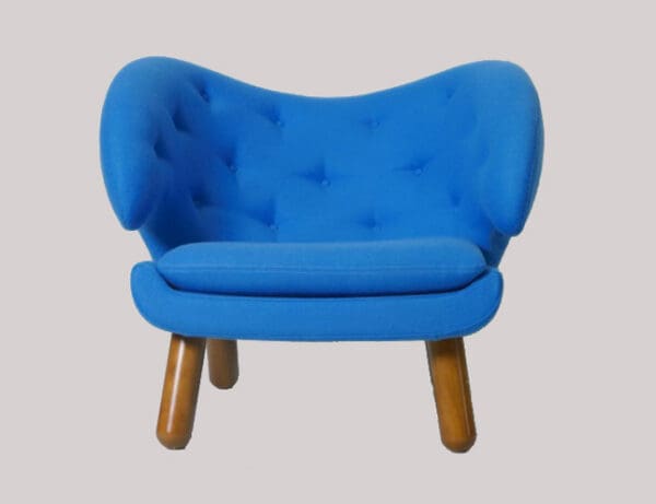 Finn Juhl Style Pelican Chair