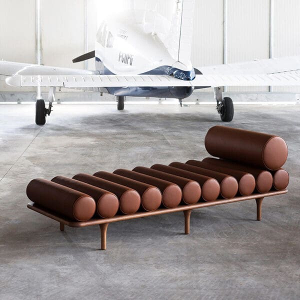 Hero Daybed