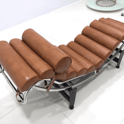 LC4 Le Corbusier Chaise Lounge